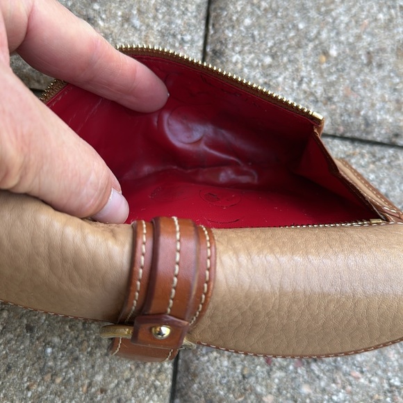 Vintage Dooney & Bourke Wallet - Picture 7 of 7